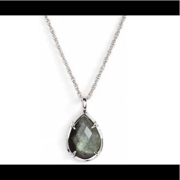 Kendra Scott Jewelry - Kendra Scott Kiri Necklace